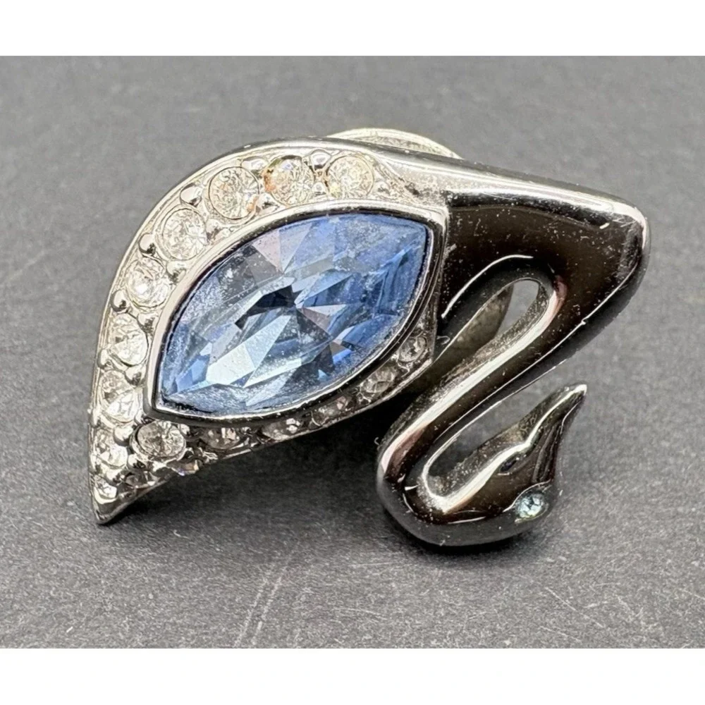 Vintage Swarovski Swan Tie Tack Blue Clear Crystals Silver Tone Swan‎ Signed